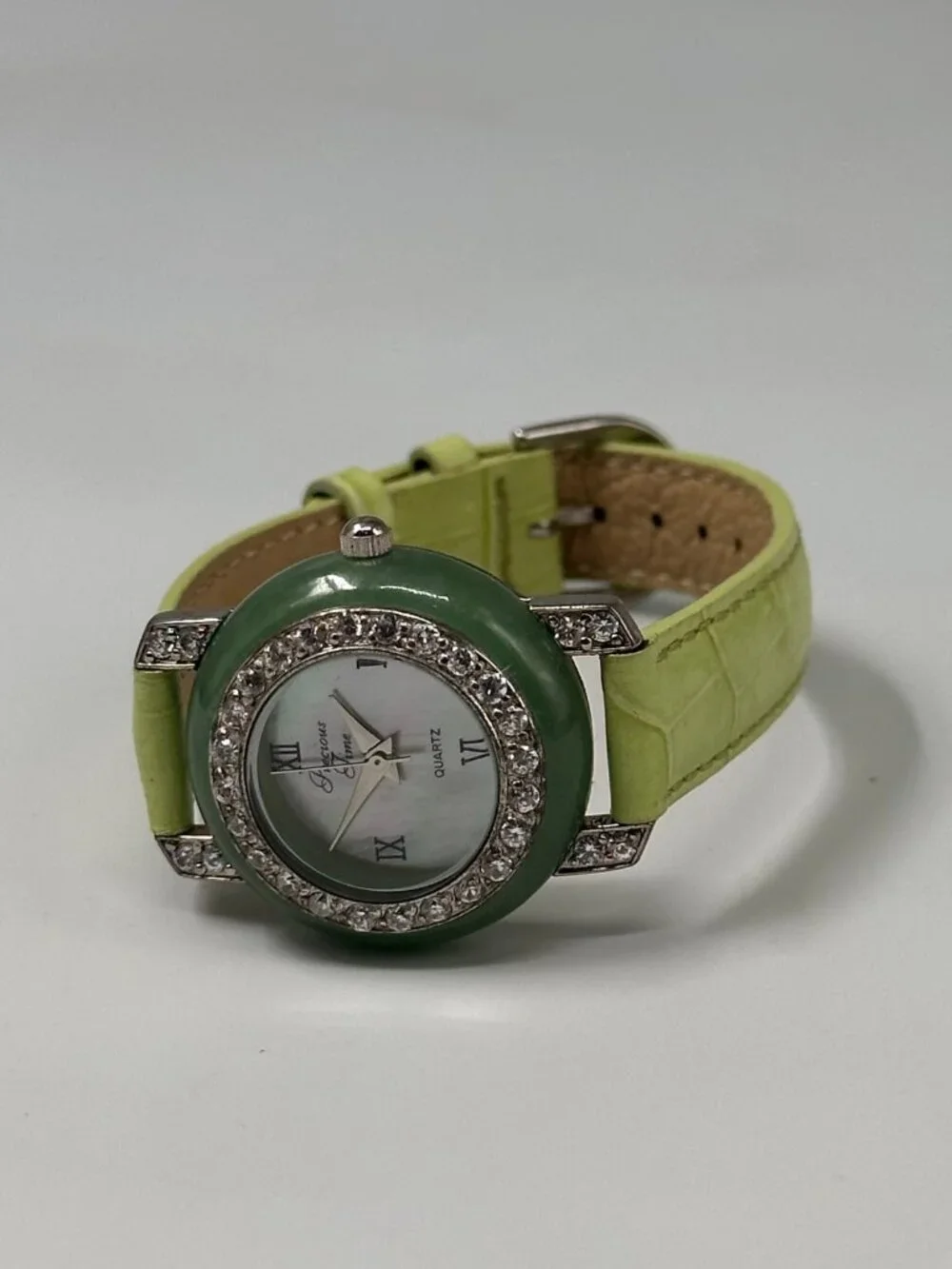 Precious Time Watch Women Silver Tone Green Leather Band New Battery 9 Inch